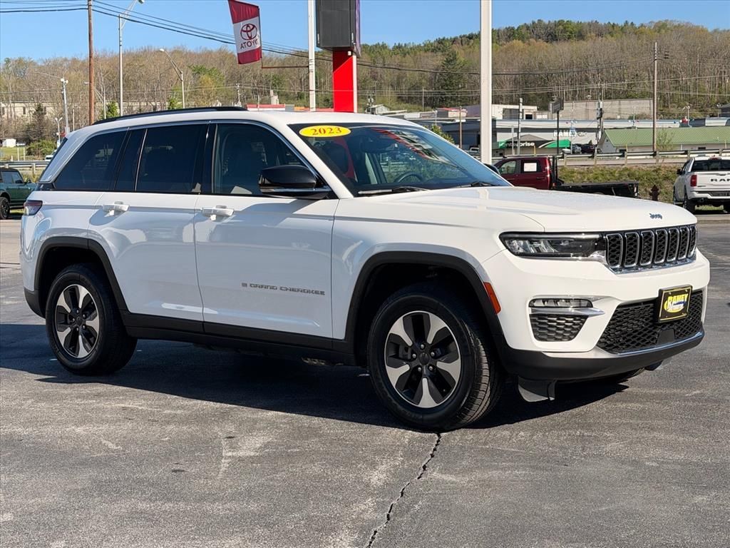 2024 Jeep Grand Cherokee SUV 