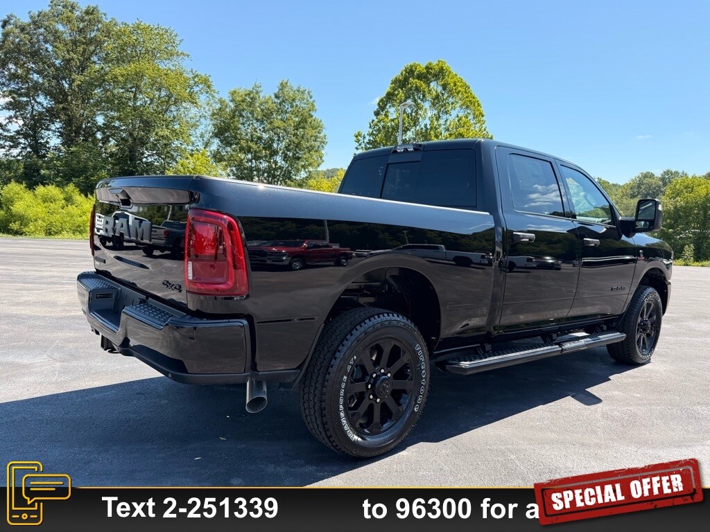 2025 Ram 2500 Big Horn photo 3