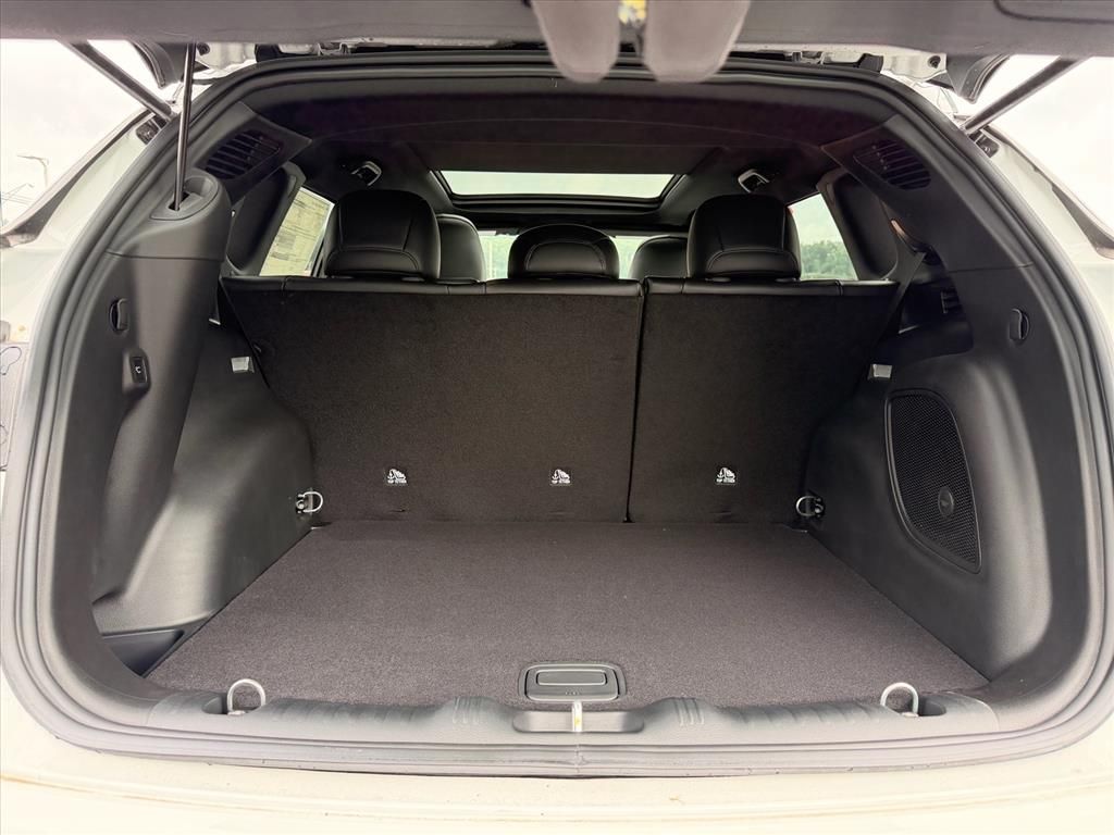 2026 Jeep Compass Trailhawk - Photo 17
