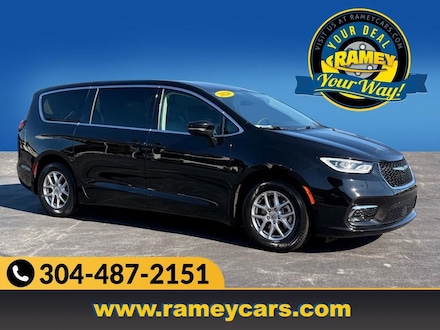 2024 Chrysler Pacifica Touring L Minivan/Van