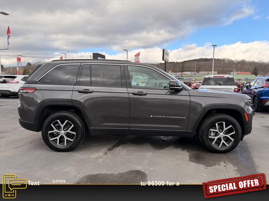 Used 2025 Jeep Grand Cherokee Limited SUV