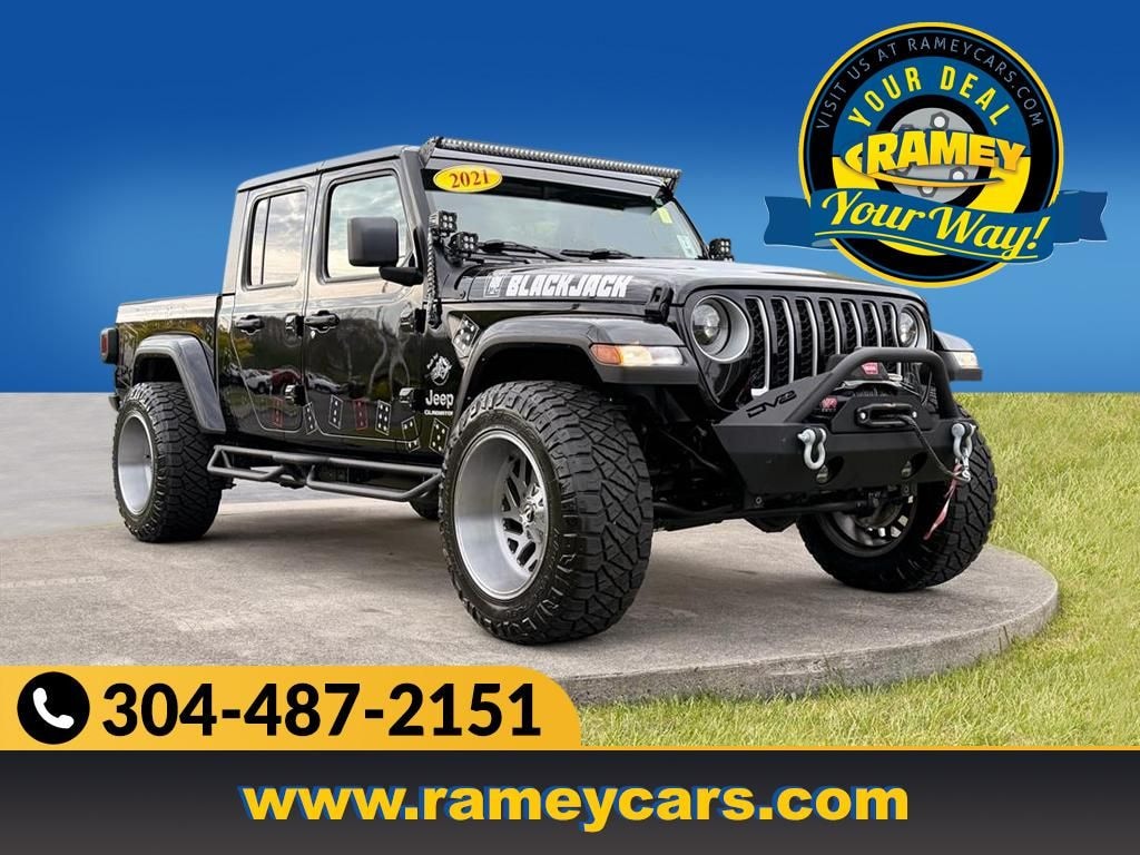 Used 2021 Jeep Gladiator Overland Truck