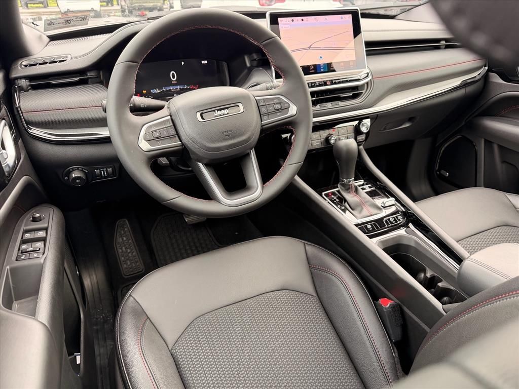 2026 Jeep Compass Trailhawk - Photo 7