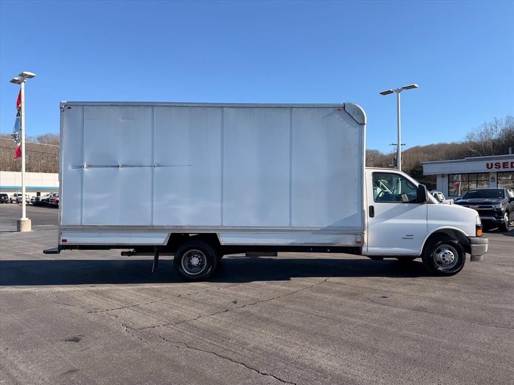 Used 2023 Chevrolet Express Cutaway 4500 Series Cab/Chassis