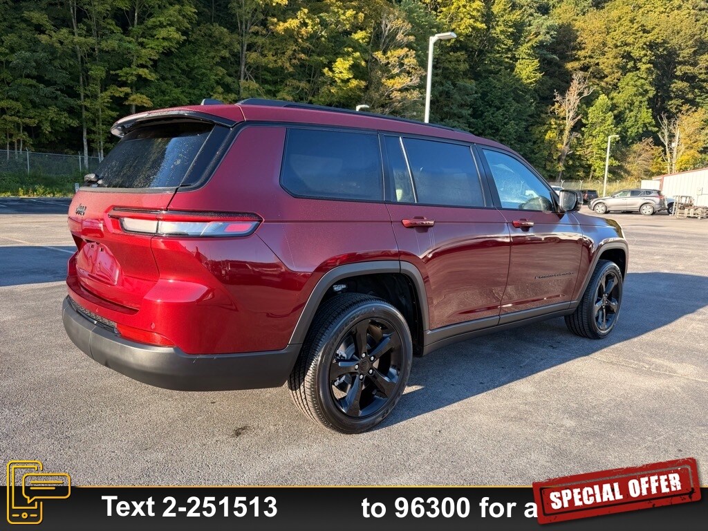 2025 Jeep Grand Cherokee Altitude X photo 2