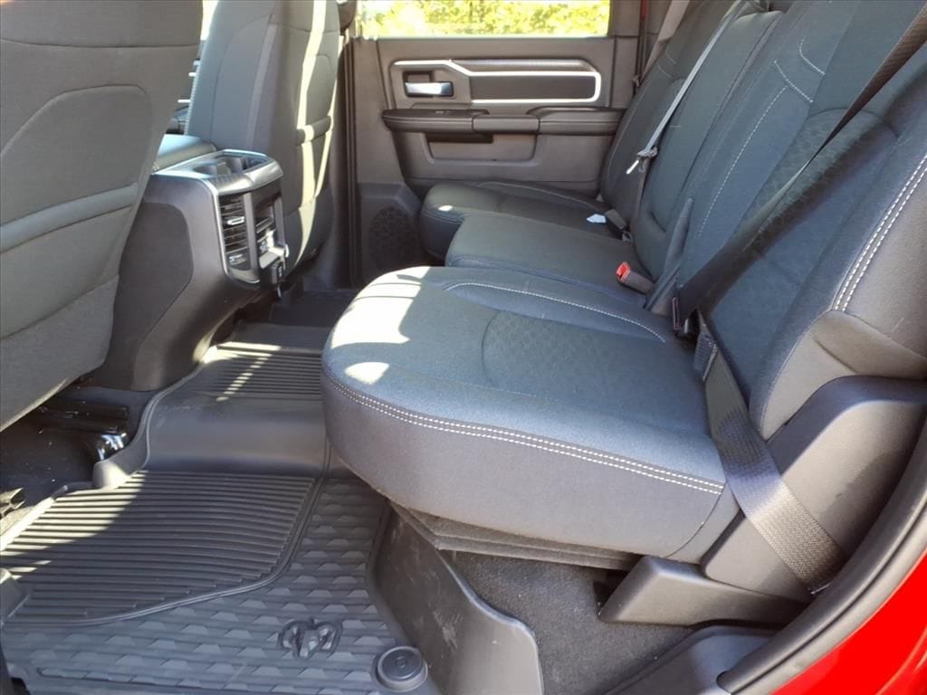 2026 RAM 2500 Big Horn - Photo 8