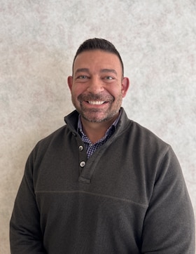 Staff member Chriss Bellini from ID_9d472e