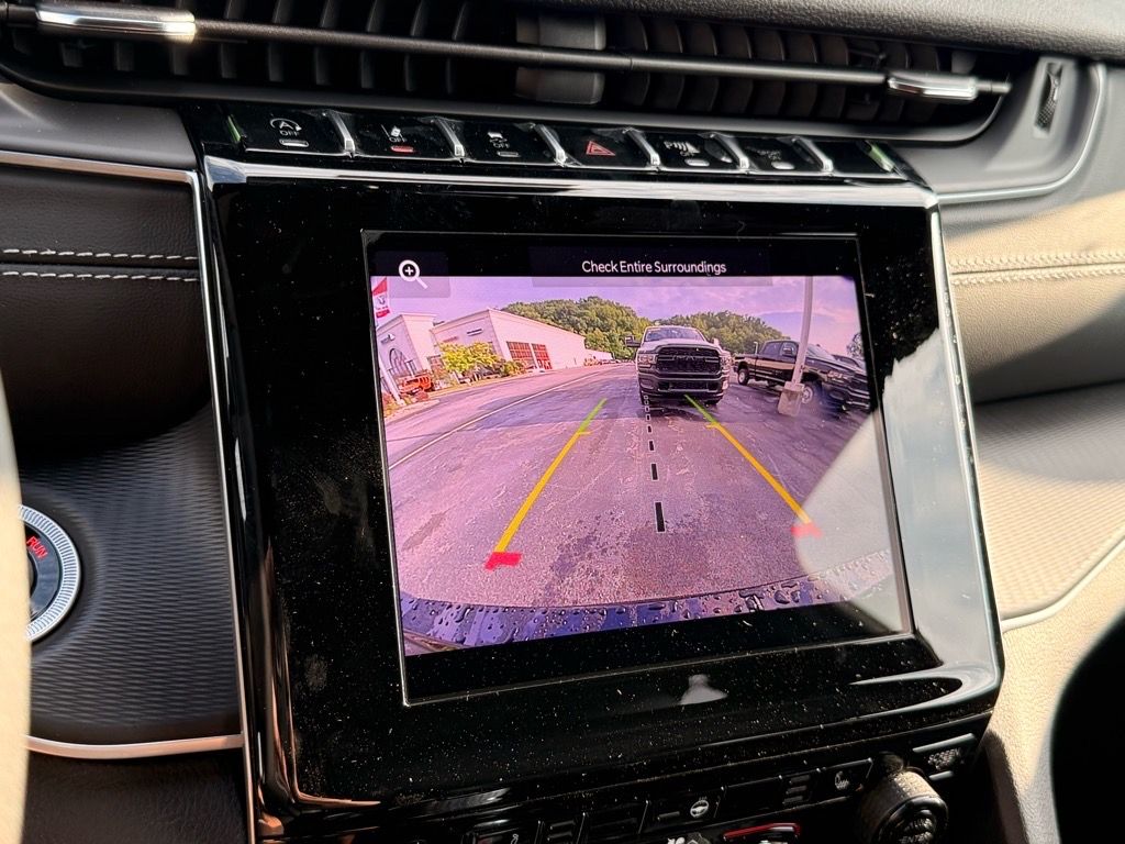 2025 Jeep Grand Cherokee L Altitude - Photo 18