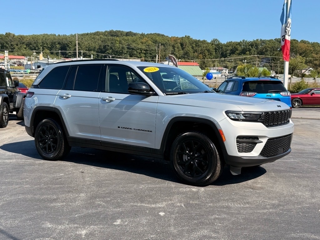 2024 Jeep Grand Cherokee SUV 