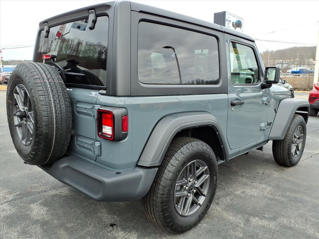 Used 2024 Jeep Wrangler Sport SUV