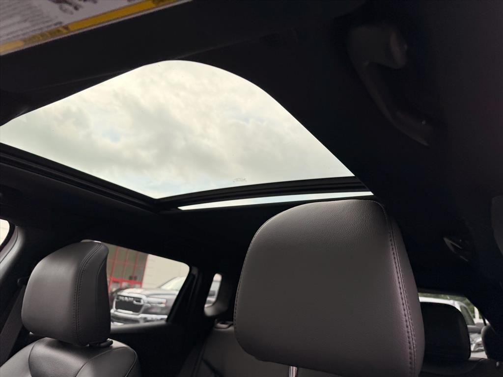 2026 Jeep Compass Trailhawk - Photo 11
