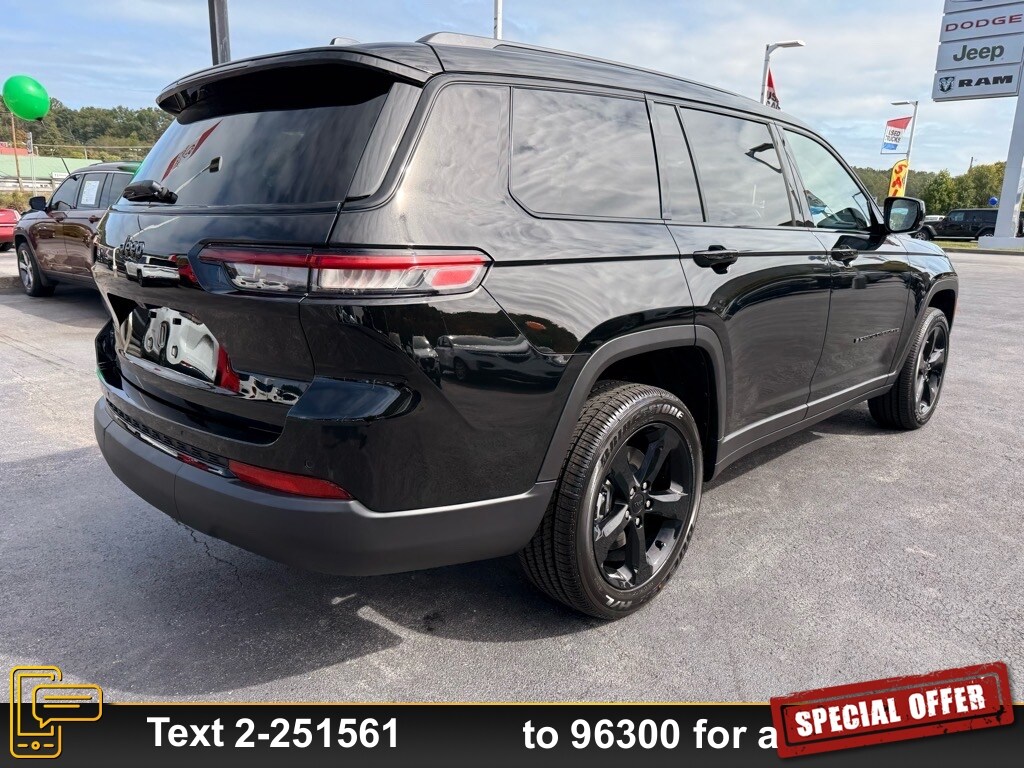 2025 Jeep Grand Cherokee Altitude X photo 3