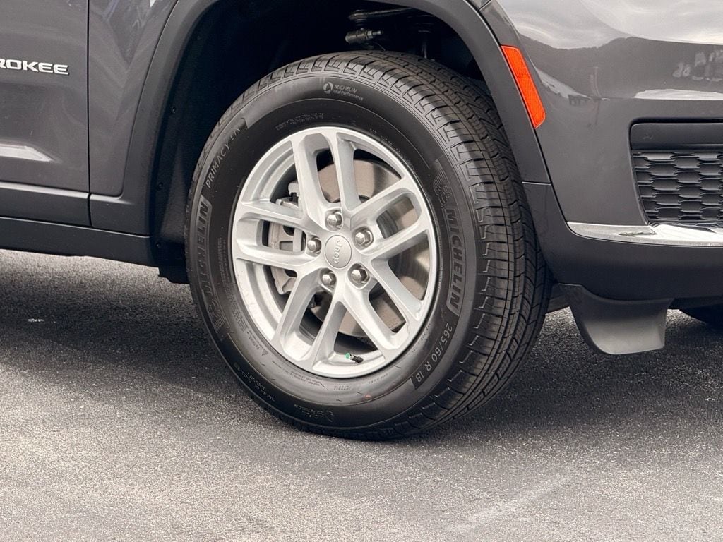 2025 Jeep Grand Cherokee L Laredo - Photo 20