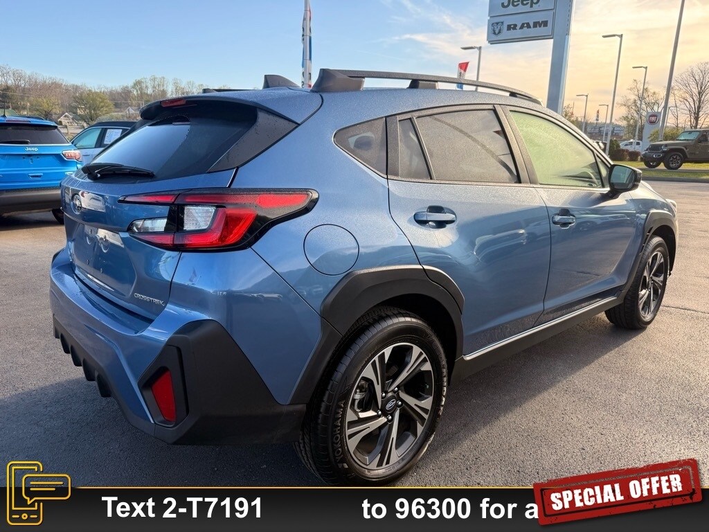2024 Subaru Crosstrek Premium photo 3