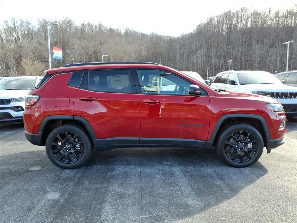 New 2026 Jeep Compass Latitude Sport Utility