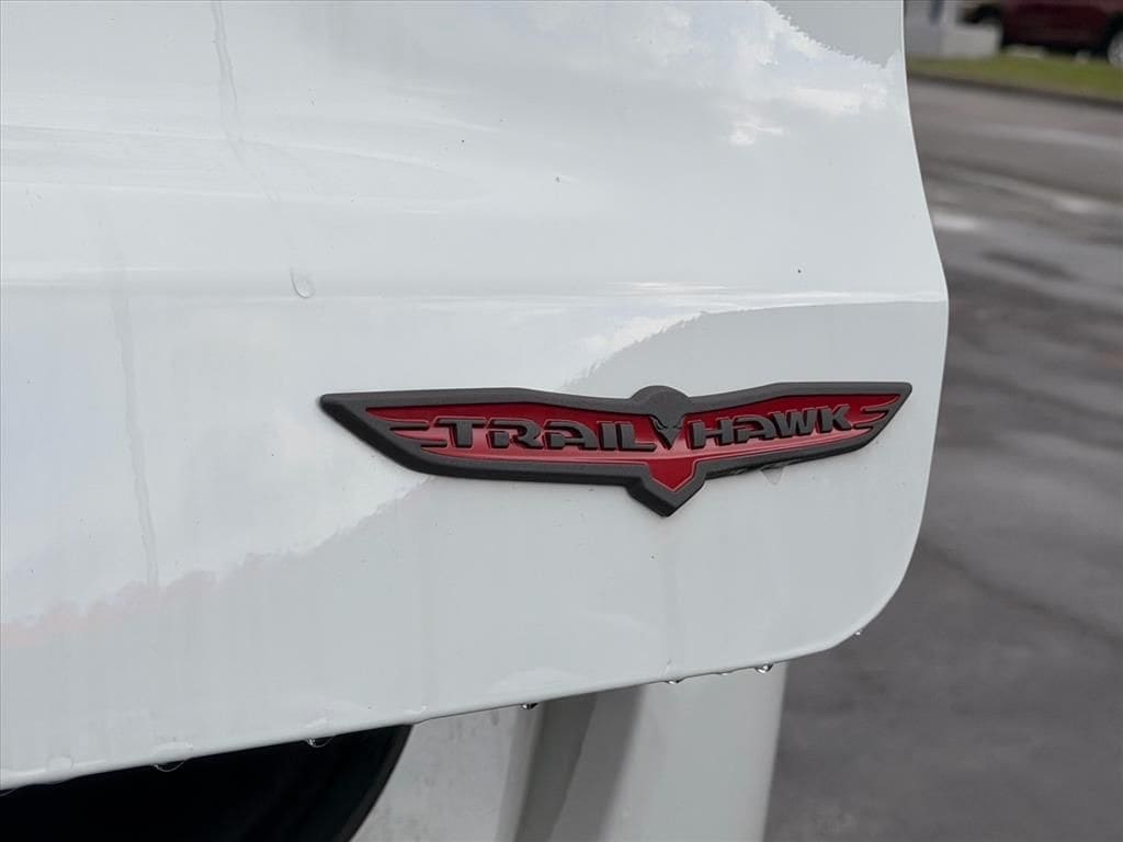 2026 Jeep Compass Trailhawk - Photo 6