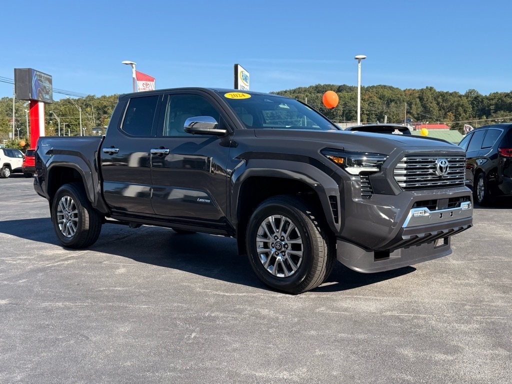 2024 Toyota Tacoma Limited's photo