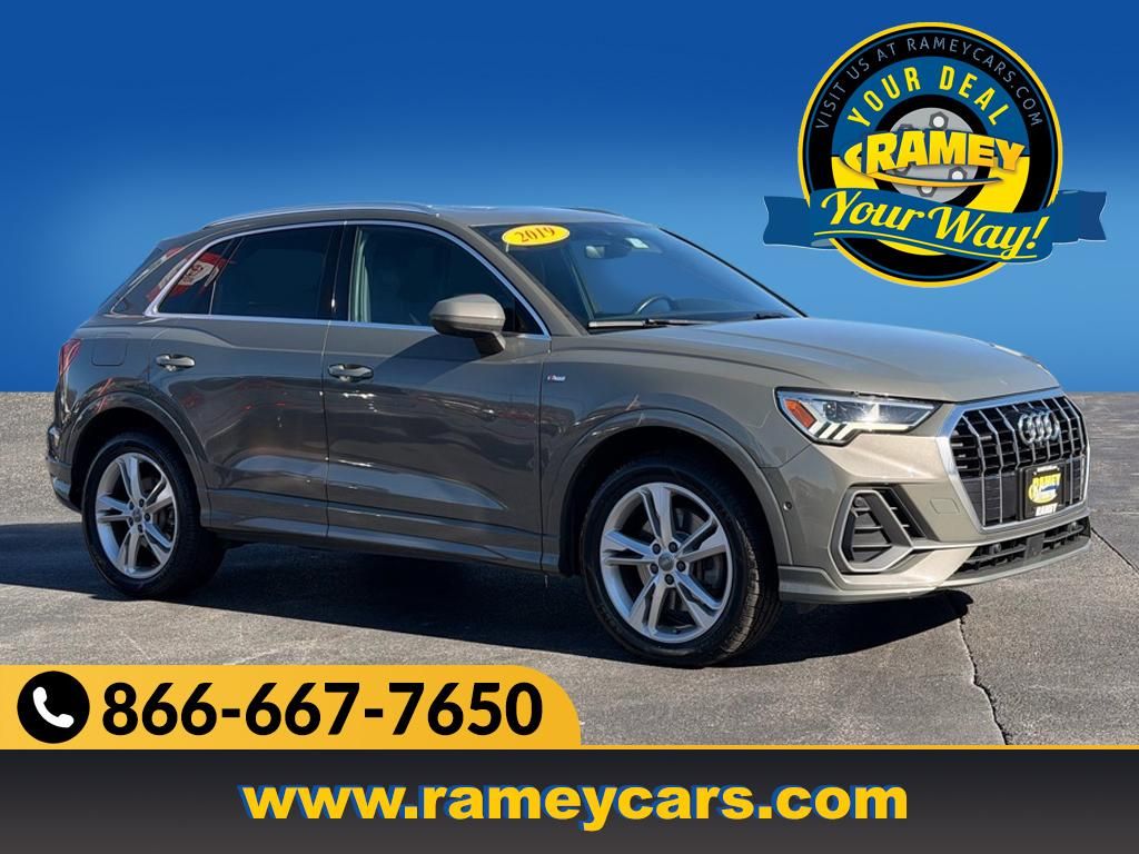 2019 Audi Q3 45 TFSI S Line Premium quattro's photo