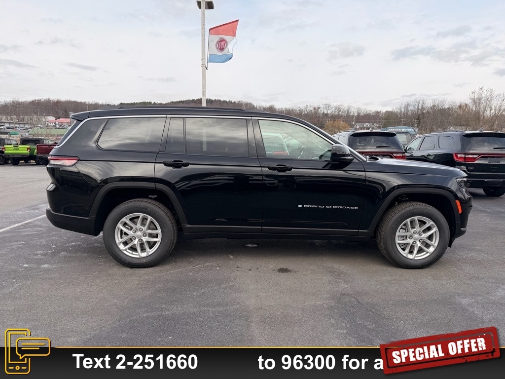 New 2025 Jeep Grand Cherokee L Laredo Sport Utility