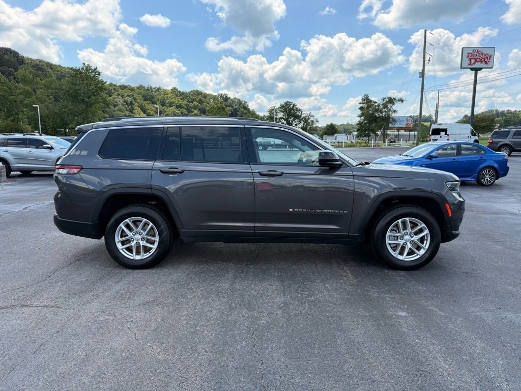 Used 2021 Jeep Grand Cherokee L Laredo SUV