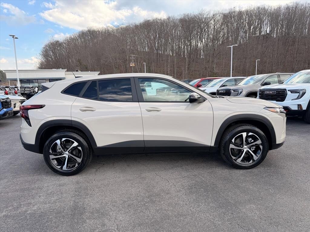 New 2026 Chevrolet Trax 1RS SUV