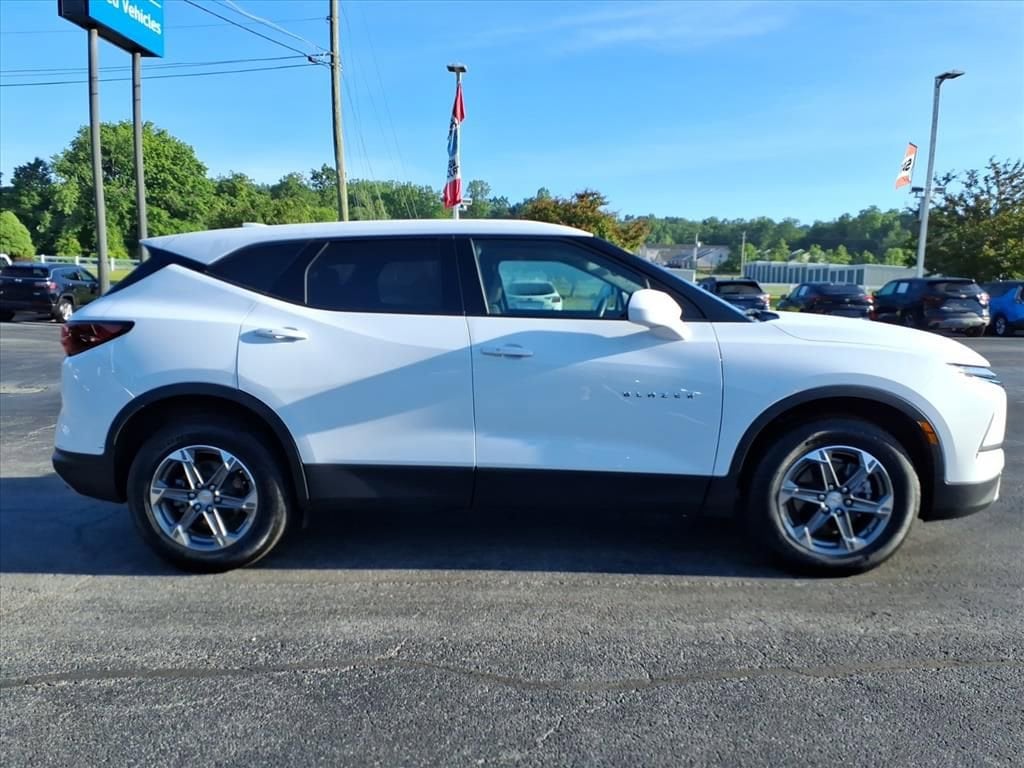 Used 2025 Chevrolet Blazer 2LT SUV