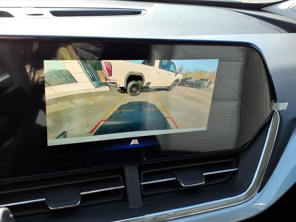 2026 Chevrolet Trax LT - Photo 13
