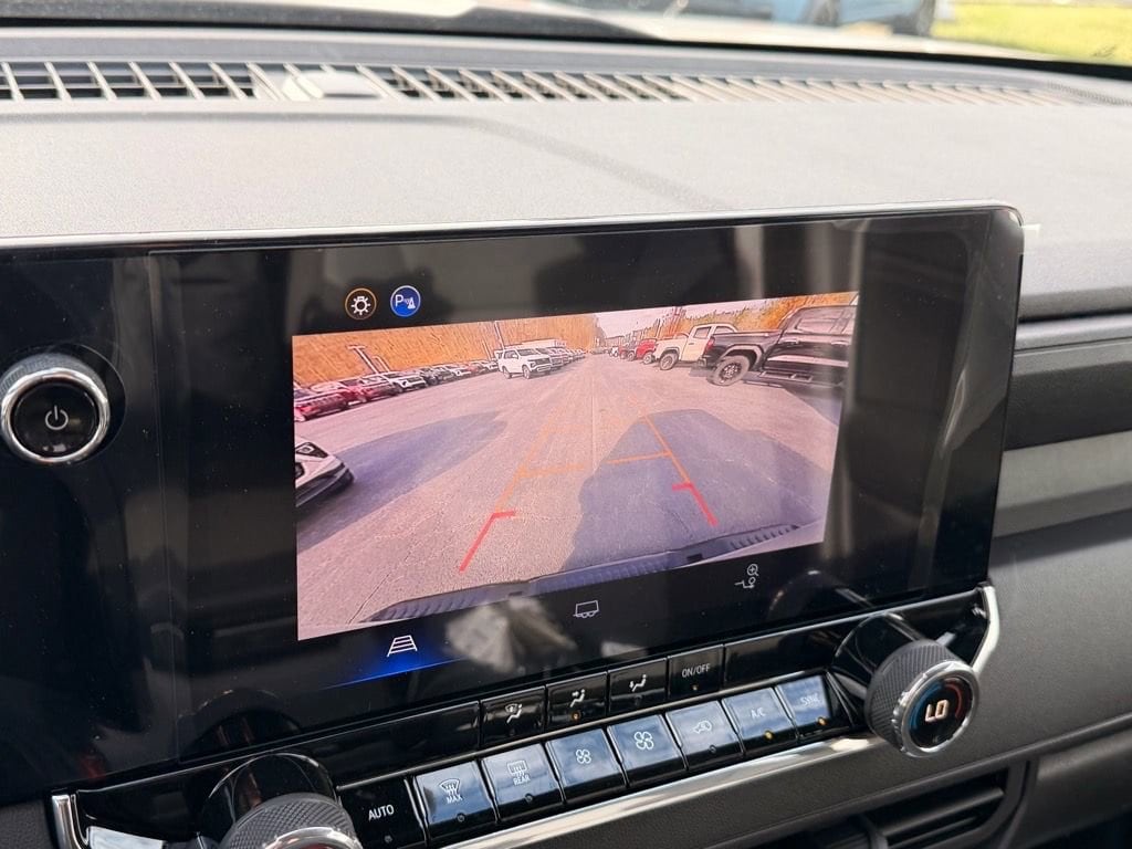 2026 Chevrolet Colorado Trail Boss - Photo 15