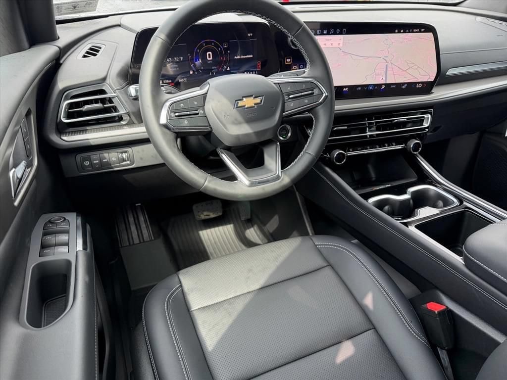 2027 Chevrolet Traverse LT - Photo 6