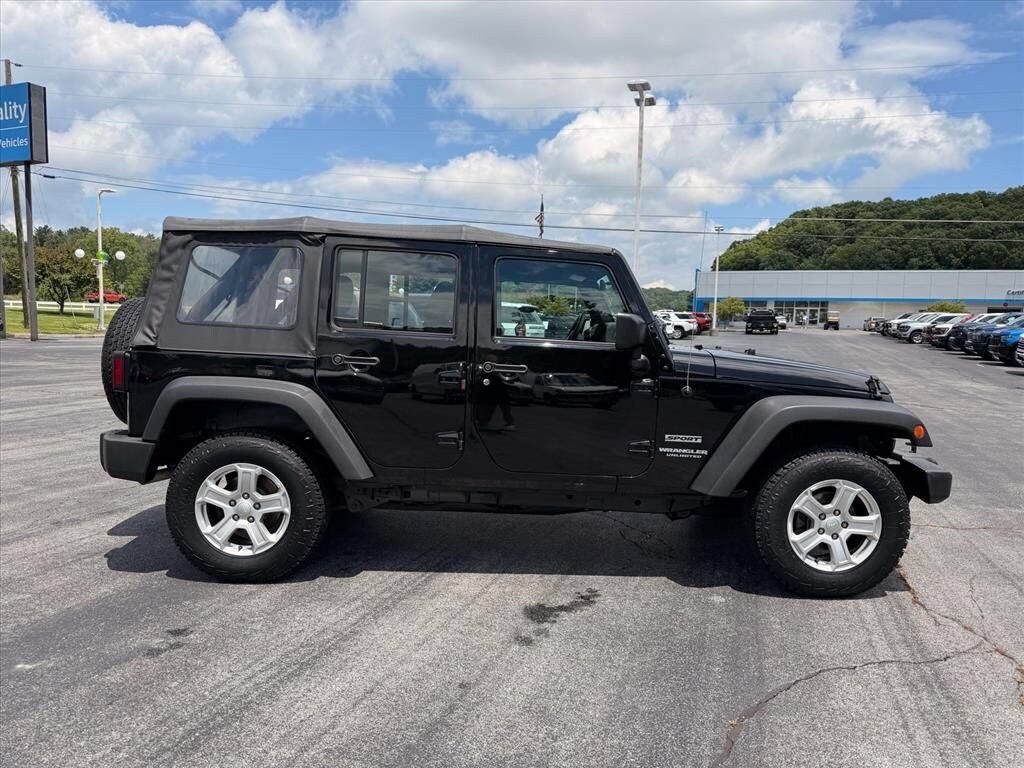Used 2017 Jeep Wrangler Unlimited Sport SUV