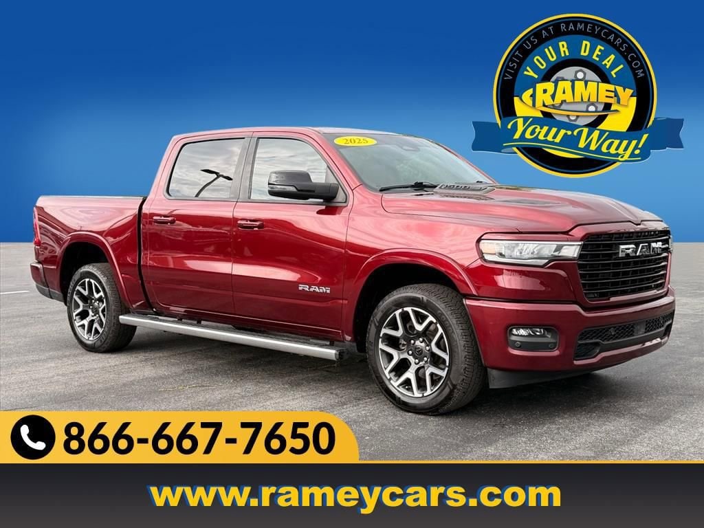 2025 RAM 1500 Laramie 4x4 Crew Cab 5'7's photo