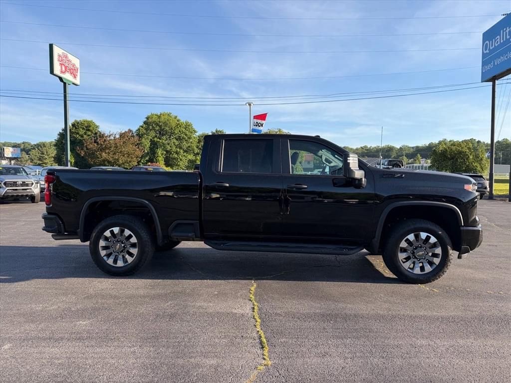 Used 2025 Chevrolet Silverado 2500 HD Custom Truck Crew Cab