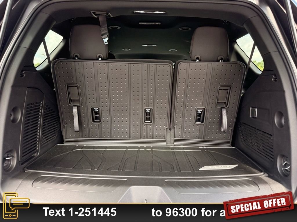 2025 Chevrolet Tahoe LS - Photo 19