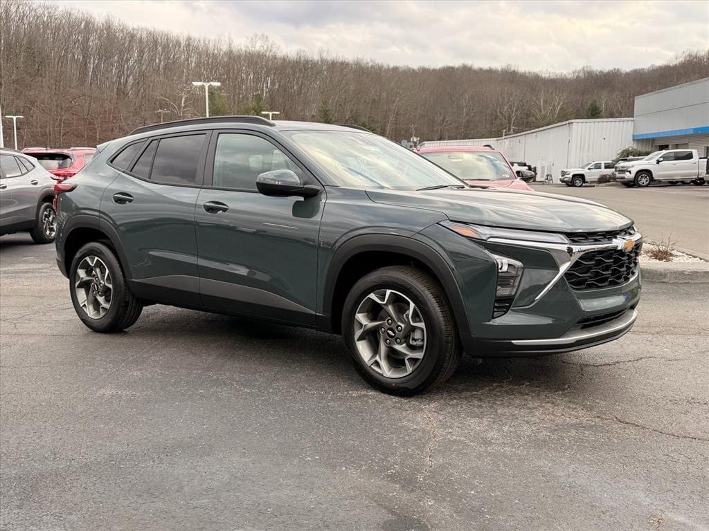 2026 Chevrolet Trax LT's photo