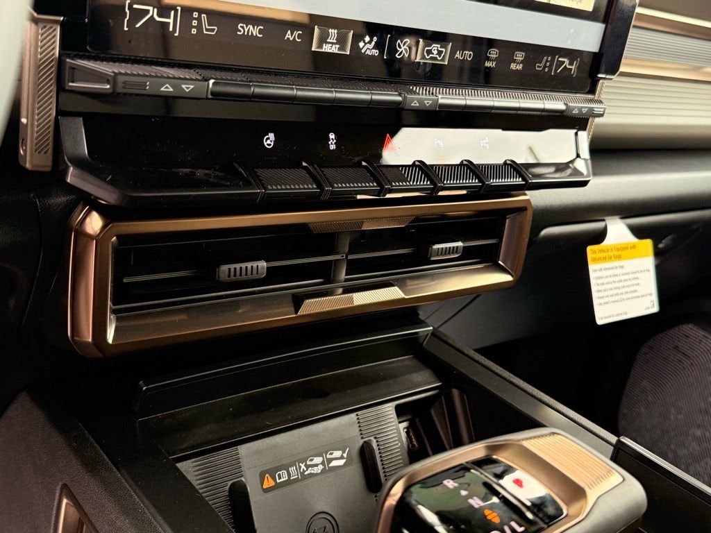 2025 GMC HUMMER EV 2X - Photo 15