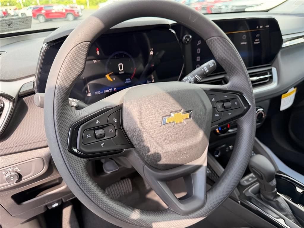 2026 Chevrolet Trailblazer LS - Photo 9