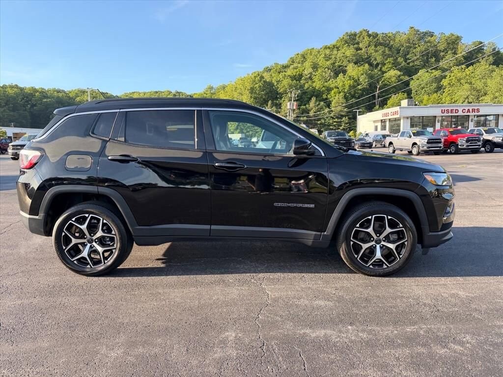 Used 2025 Jeep Compass Limited SUV