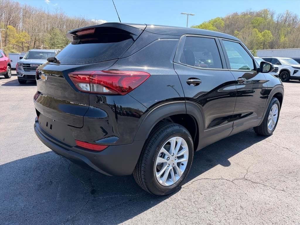 New 2026 Chevrolet Trailblazer LS SUV