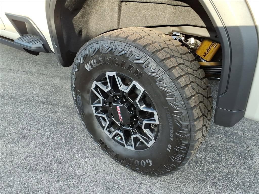 New 2026 GMC Sierra 2500 HD AT4X Truck