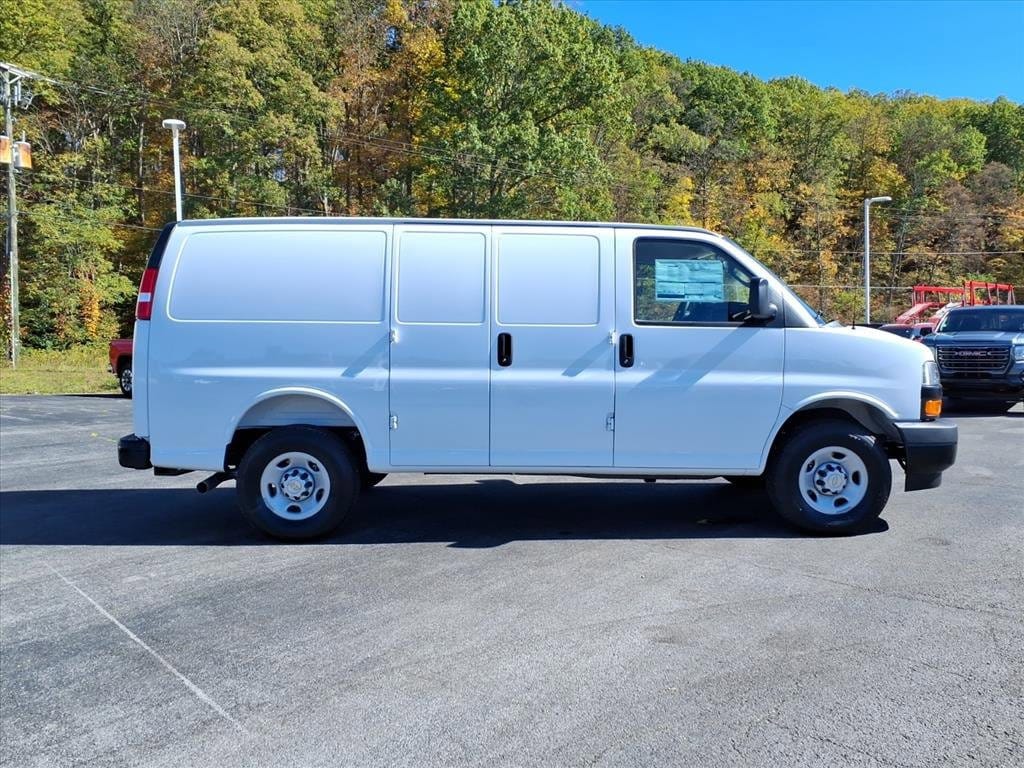 New 2025 Chevrolet Express Cargo 2500 WT Van