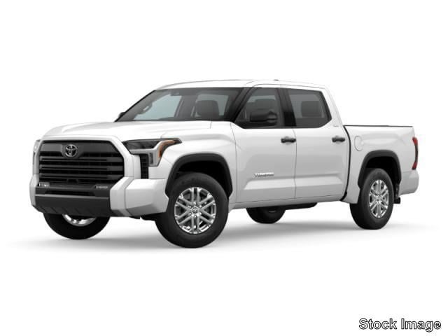 2022 Toyota Tundra SR5's photo