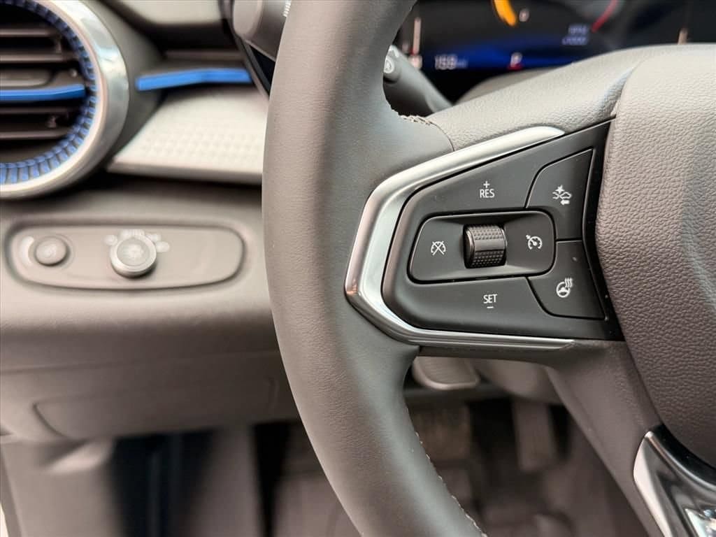 2026 Chevrolet Trax LT - Photo 10