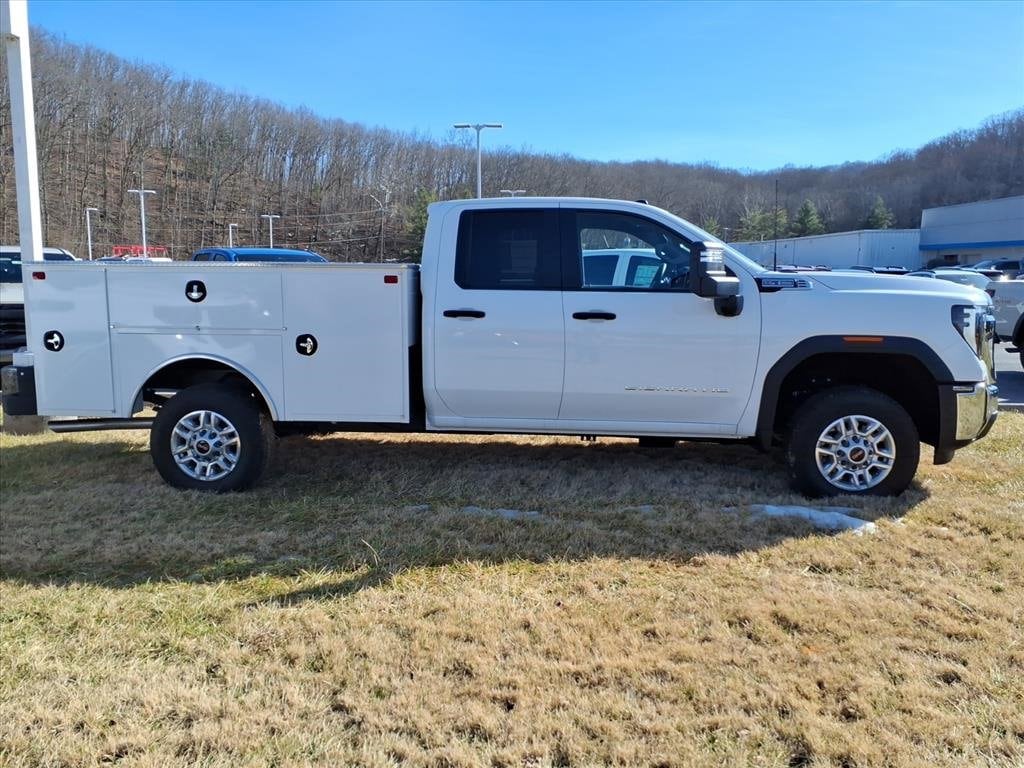 New 2025 GMC Sierra 2500 HD Pro Truck