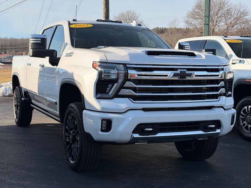 Used 2025 Chevrolet Silverado 2500 HD High Country Truck Crew Cab