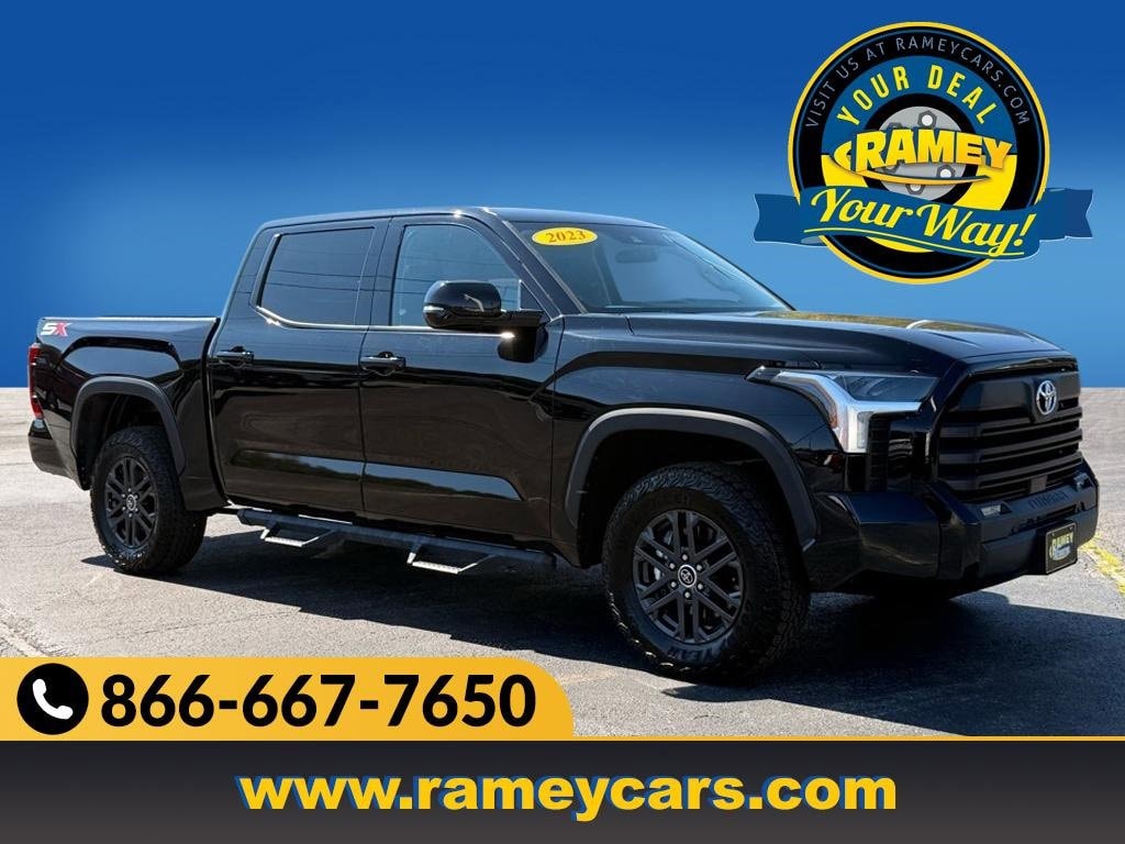 2023 Toyota Tundra SR5's photo