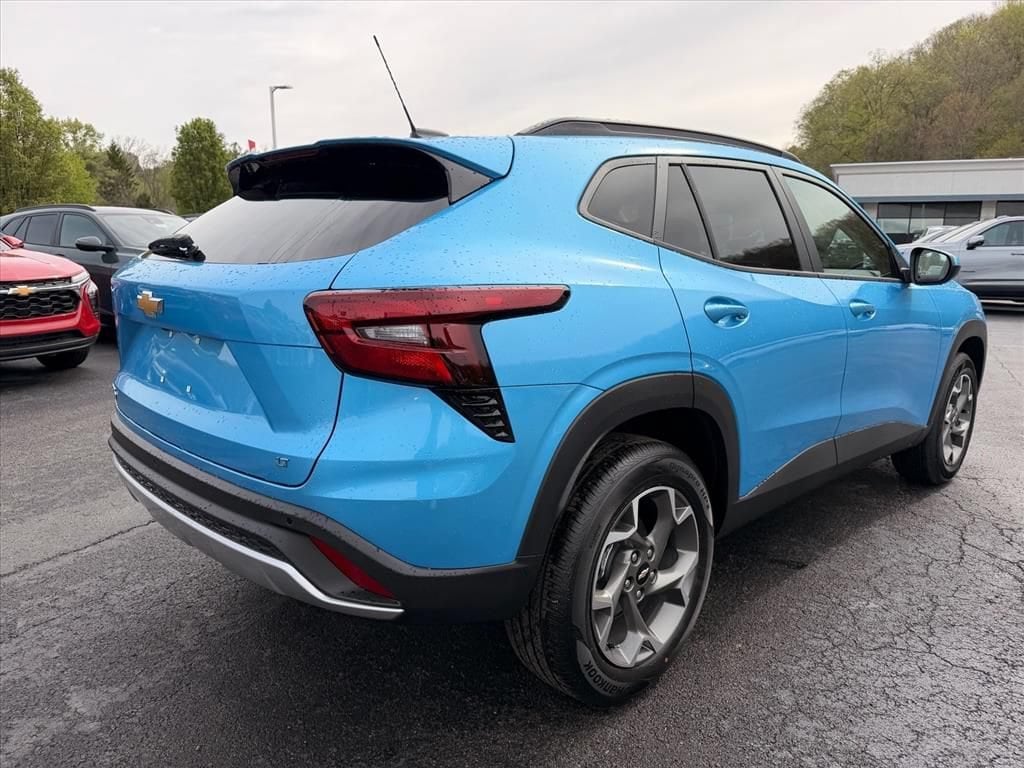 New 2026 Chevrolet Trax LT SUV
