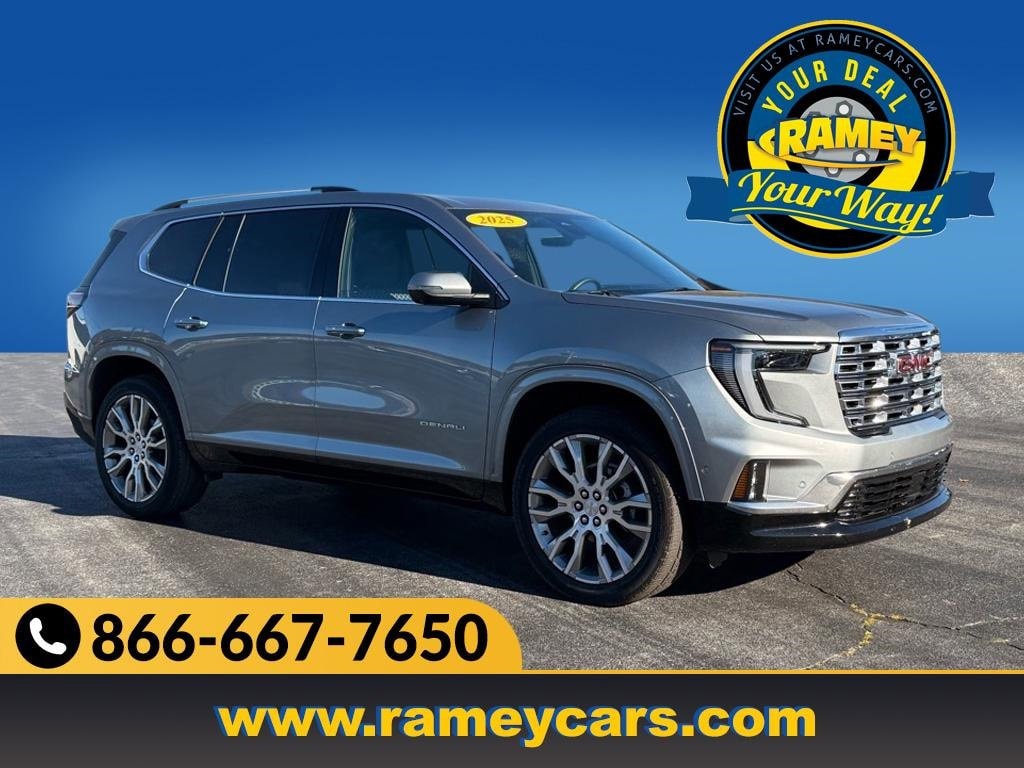 2025 GMC Acadia Denali's photo