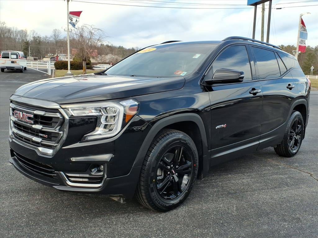 2024 GMC Terrain AT4 - Photo 9