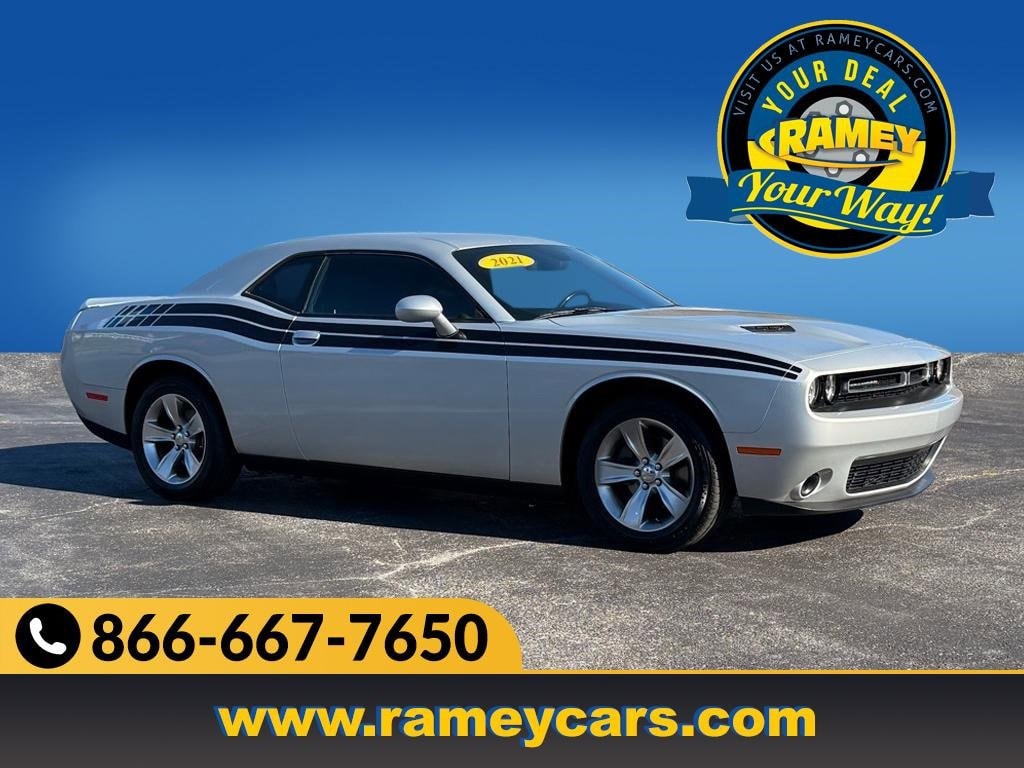 2021 Dodge Challenger SXT