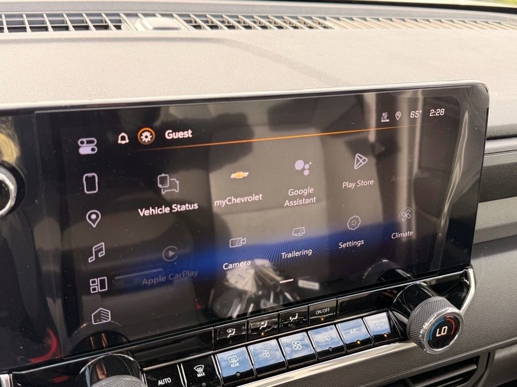 2026 Chevrolet Colorado Trail Boss - Photo 12